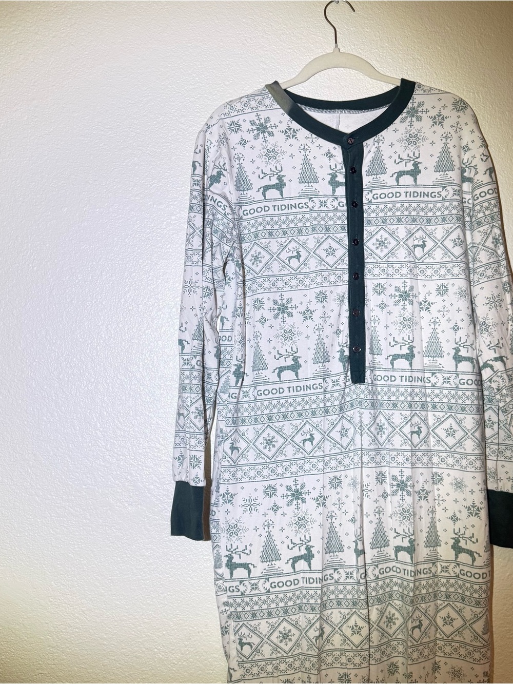 Hearth and hand Christmas onesie pajama - Picture 2 of 10